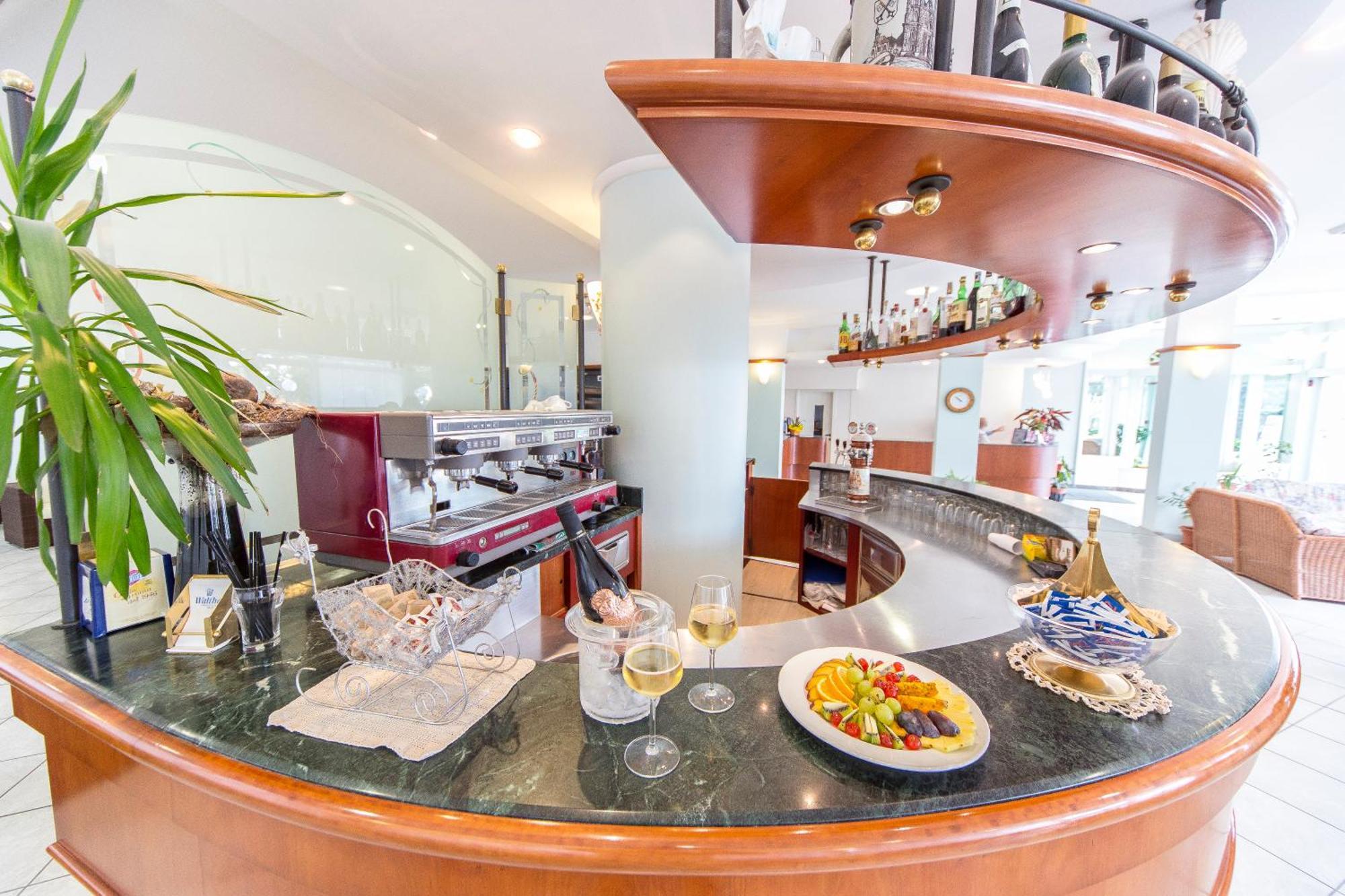 Ciccio Hotel มิซาโน อาดรีอาติโก ภายนอก รูปภาพ